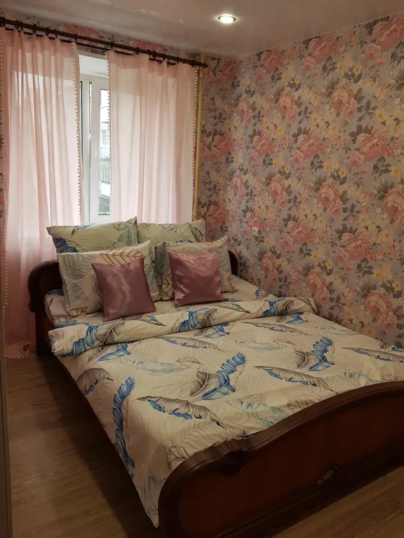 2-комнатная квартира рядом с УВЗ