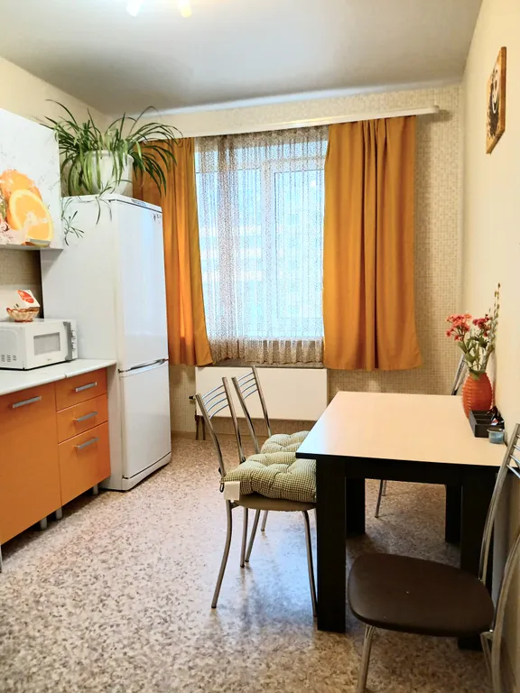 Квартира рядом с Московским проспектом, рынком ТЦ Град