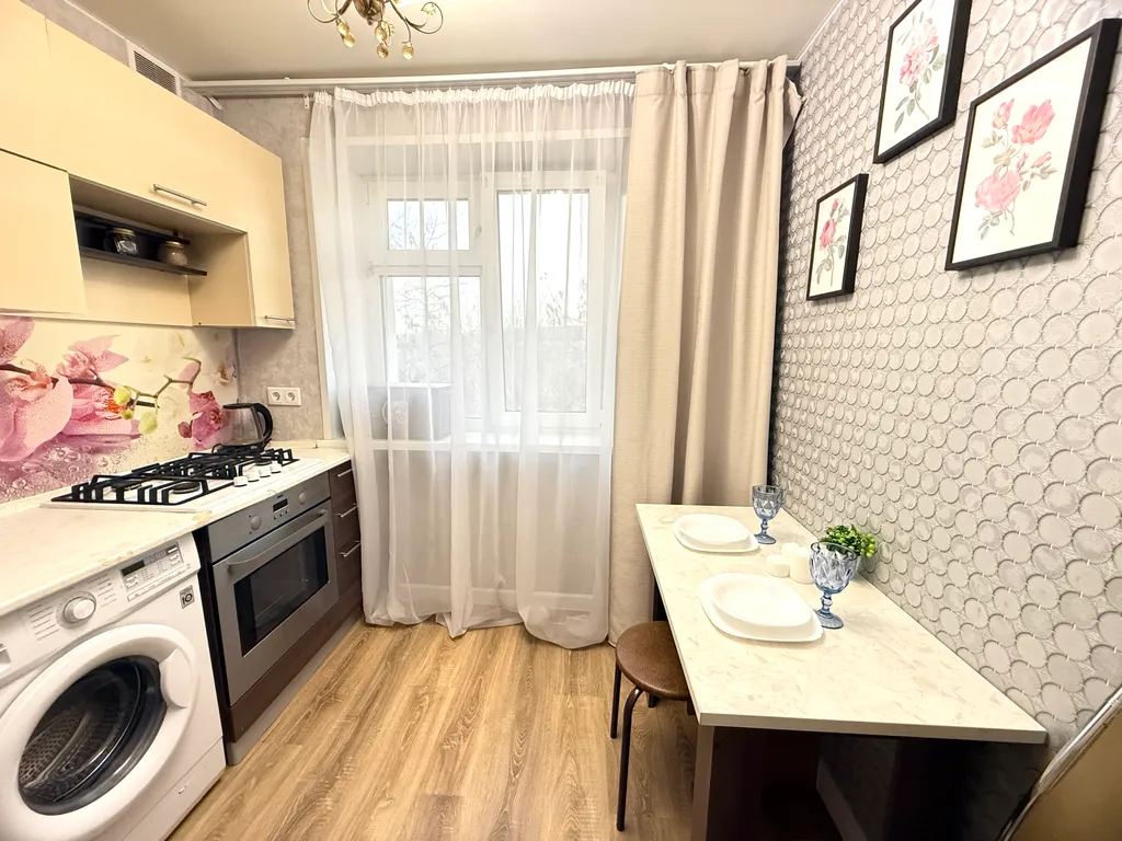 Квартира Апартаменты на главной улице города — Тюмень