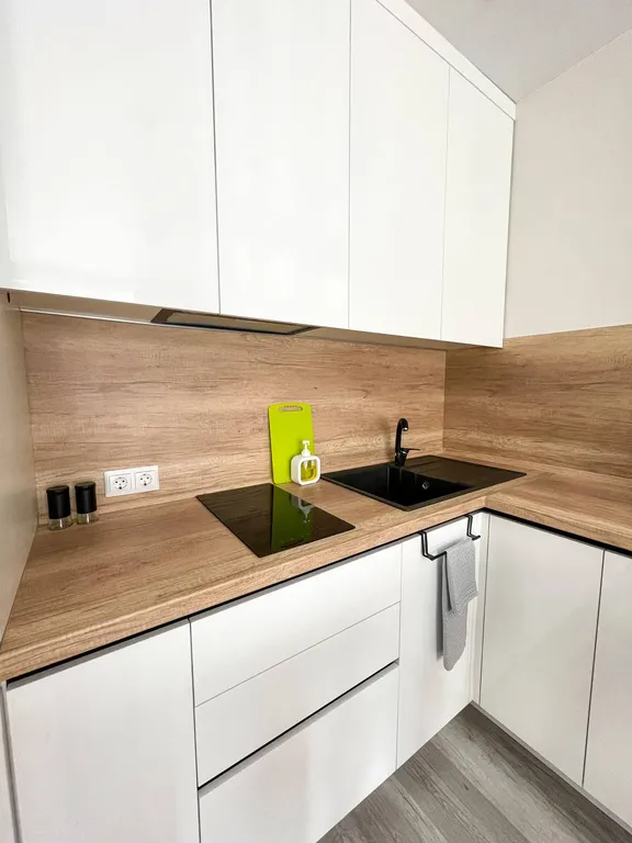 Шикарная студия с бесконтактным заселением