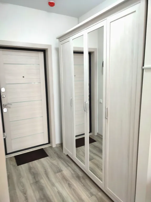 Уютные апартаменты с видом на бассейн