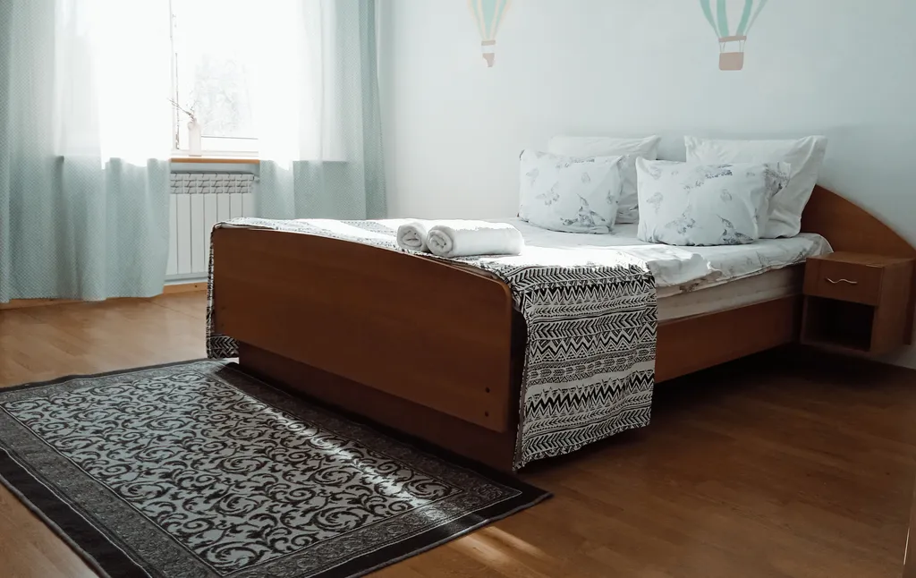 Квартира Квартира 3-комнатная сталинка с большой ванной рядом с набережной — Ярославль