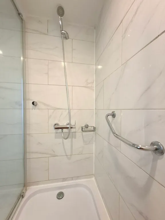 Большая 2+1 с шикарным видом на море и набережную, 22 этаж