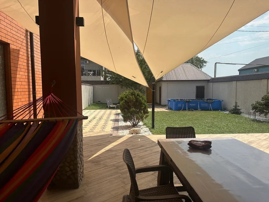 Дом-веранда у моря