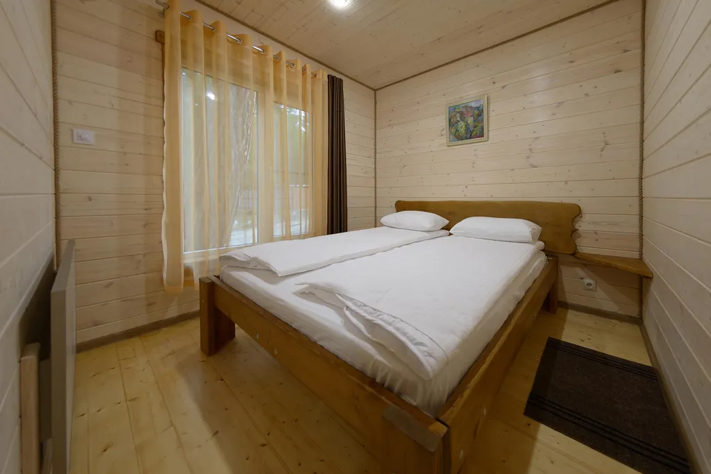 Дача МиСо в хвойном лесу Теберды Шале № 3