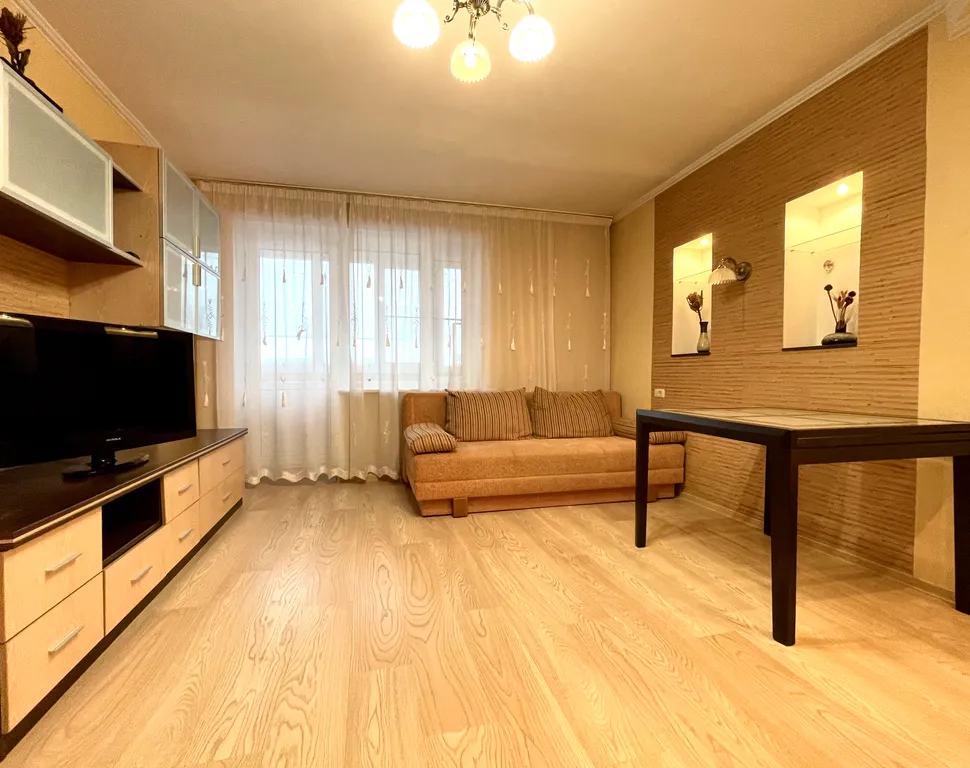 Квартира Трёхкомнатная квартира в центре, рядом с ж/д вокзалом. 9 спальных мест — Ярославль