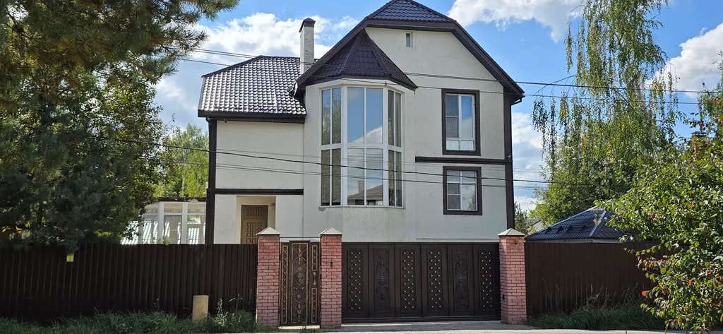 Коттедж Аренда шикарного дома с ландшафтный дизайном — аренда посуточно в Чехов