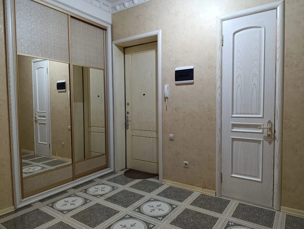 Шикарная квартира на берегу моря