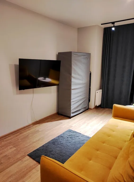 Счастливая матрешка маленькая Италия в центре города