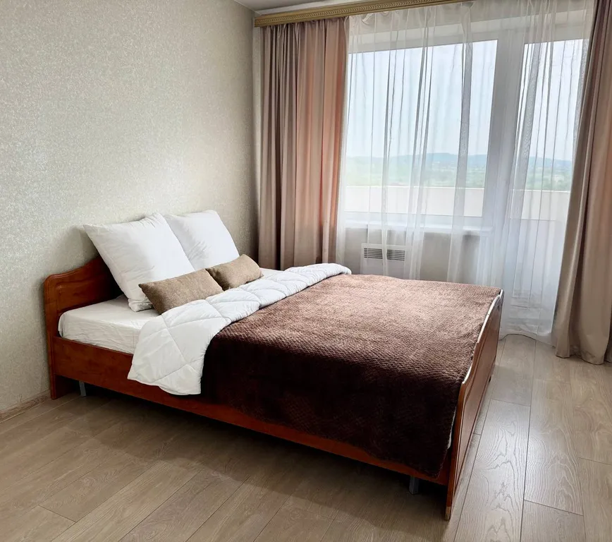 Свежая квартира с новым ремонтом — аренда посуточно в Уссурийск