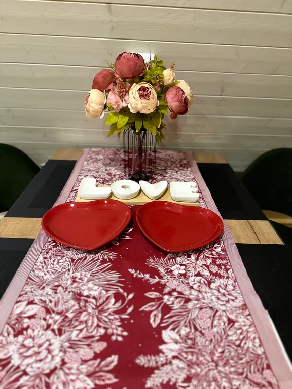 Глэмпинг у реки