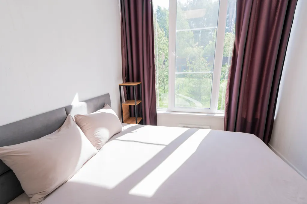 Премиальная вилла на берегу озера с выходом к пляжу