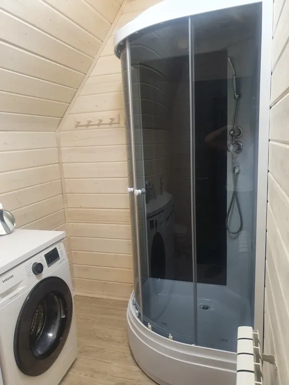 Деревянный большой дом