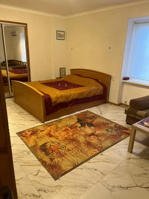 3-комнатная Квартира — аренда посуточно в Партенит