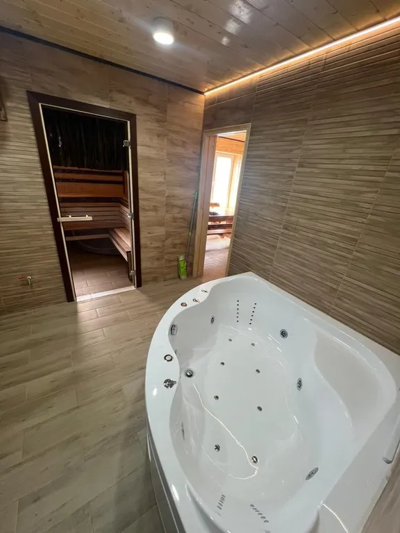 Коттедж Коттедж Ромашкинские бани — Казань