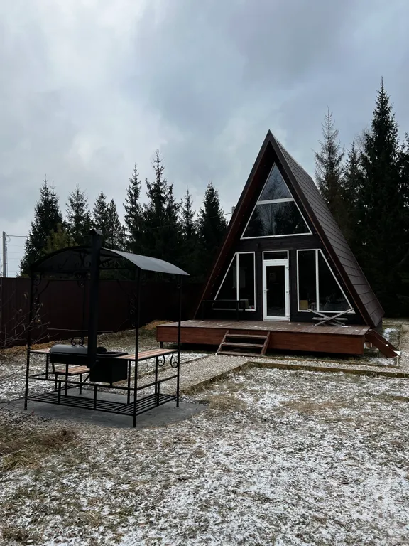 Уютный романтический домик А-фрейм