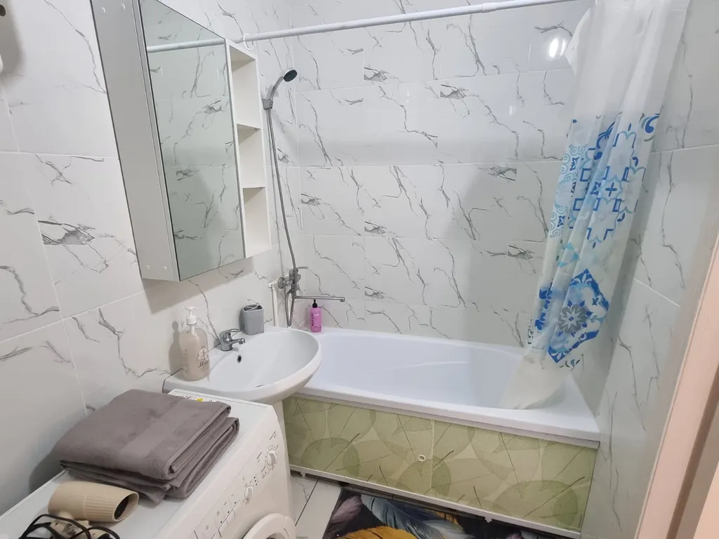 Уютная однокомнатная квартира с видом на реку