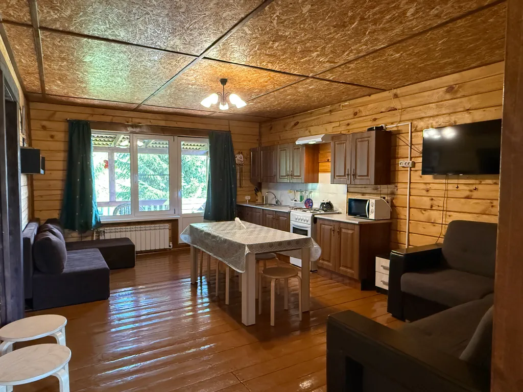 Коттедж 2-комнатный Дом — Жегалово