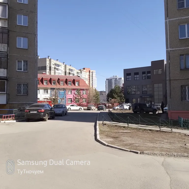 Квартира Апартаменты семейная двушка на братьев кашириных — Челябинск