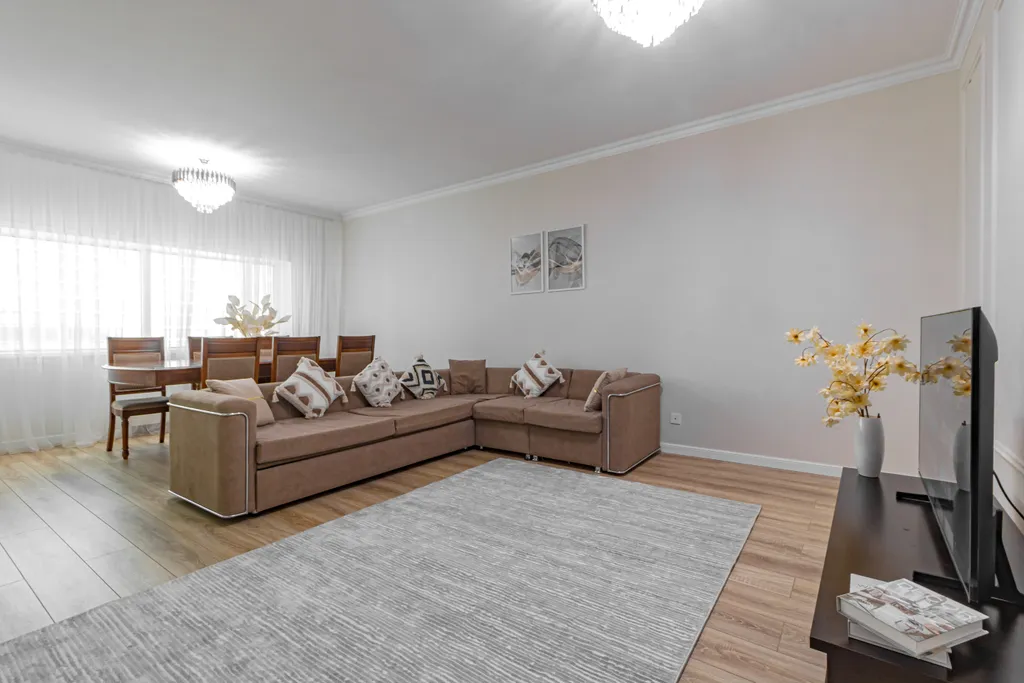 Светлая и уютная квартира в центре города с прекрасным видом