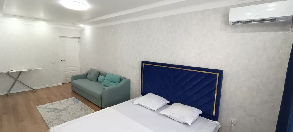 Новая квартира напротив трц апорт расположен в западное части города