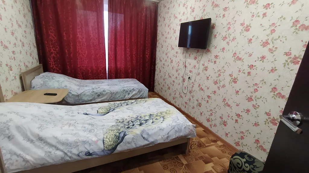 Уютная 2 комнатная квартира — аренда посуточно в Норильск