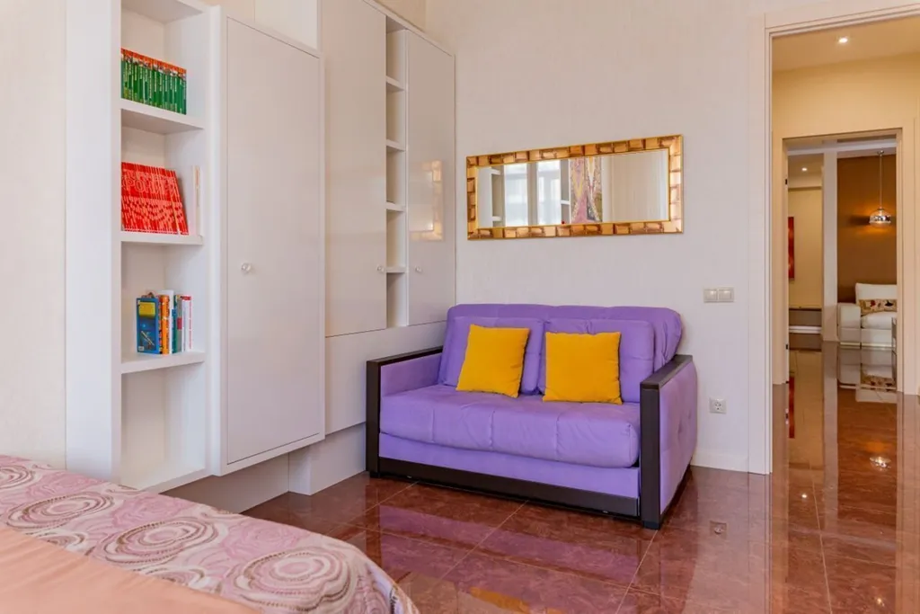 Квартира с террасой и видом на море