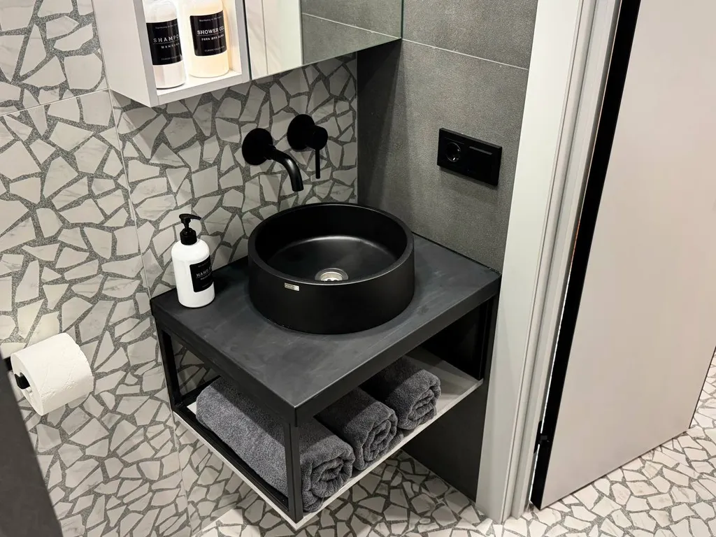 Абсолютно новая студия