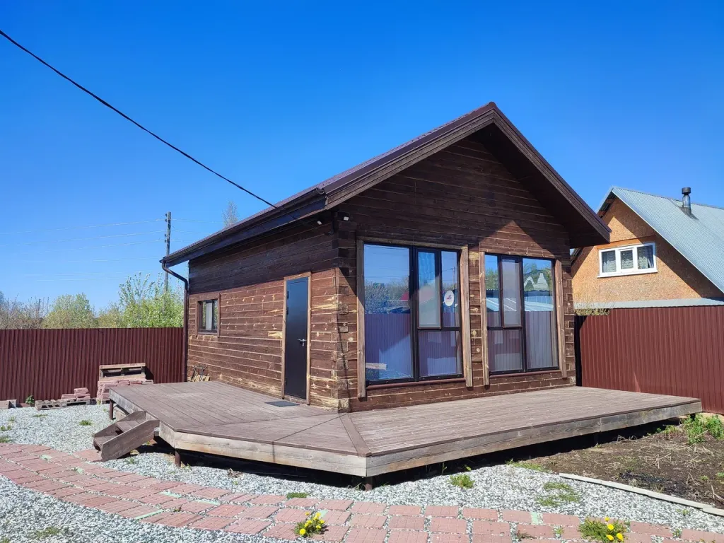 Уютный загородный дом в черте города