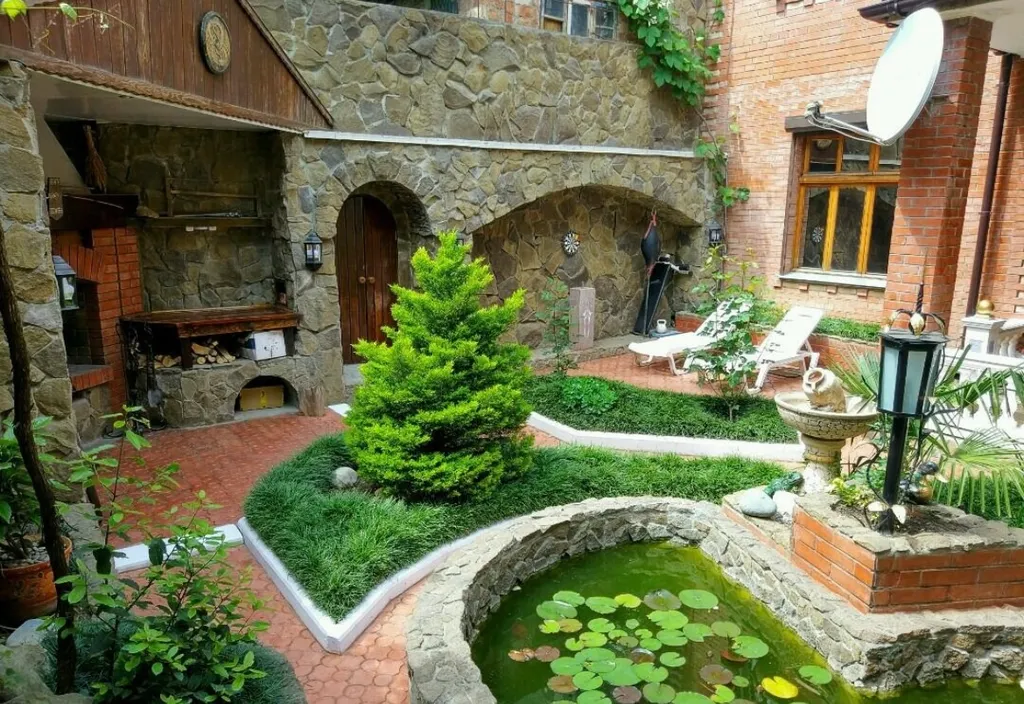 Атаманский дворик