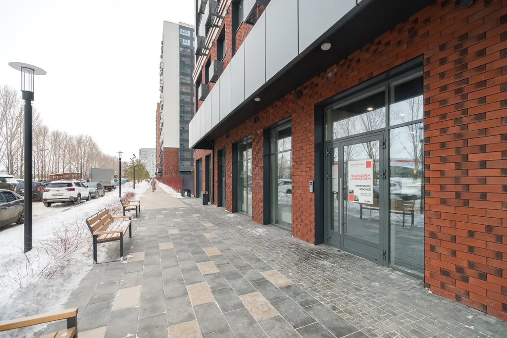 Студия с видом на город и Волгу