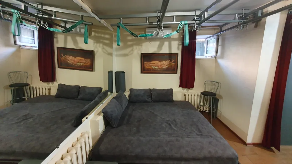 Отдельный вход до 6 спальных мест