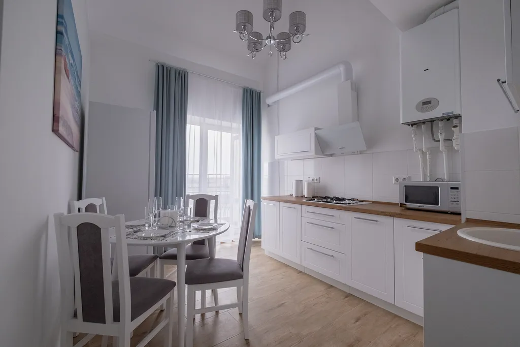 Трёхкомнатные двухуровневые апартаменты 163