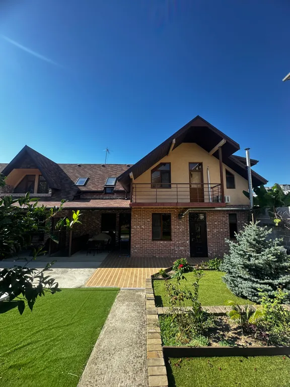 Уютный и комфортабельный коттедж со всеми удобствами House Adler