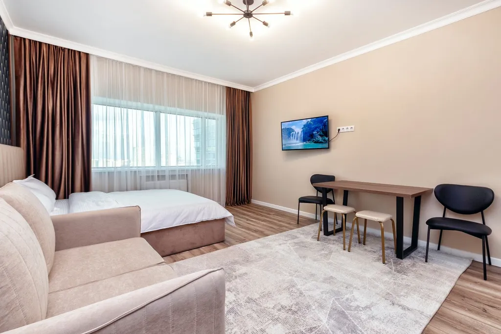 Элитные апартаменты с видом на Байтерек в самом центре столицы