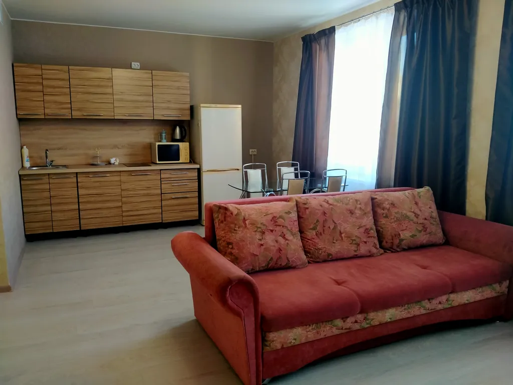 2-комнатная квартира рядом с жд вокзалом