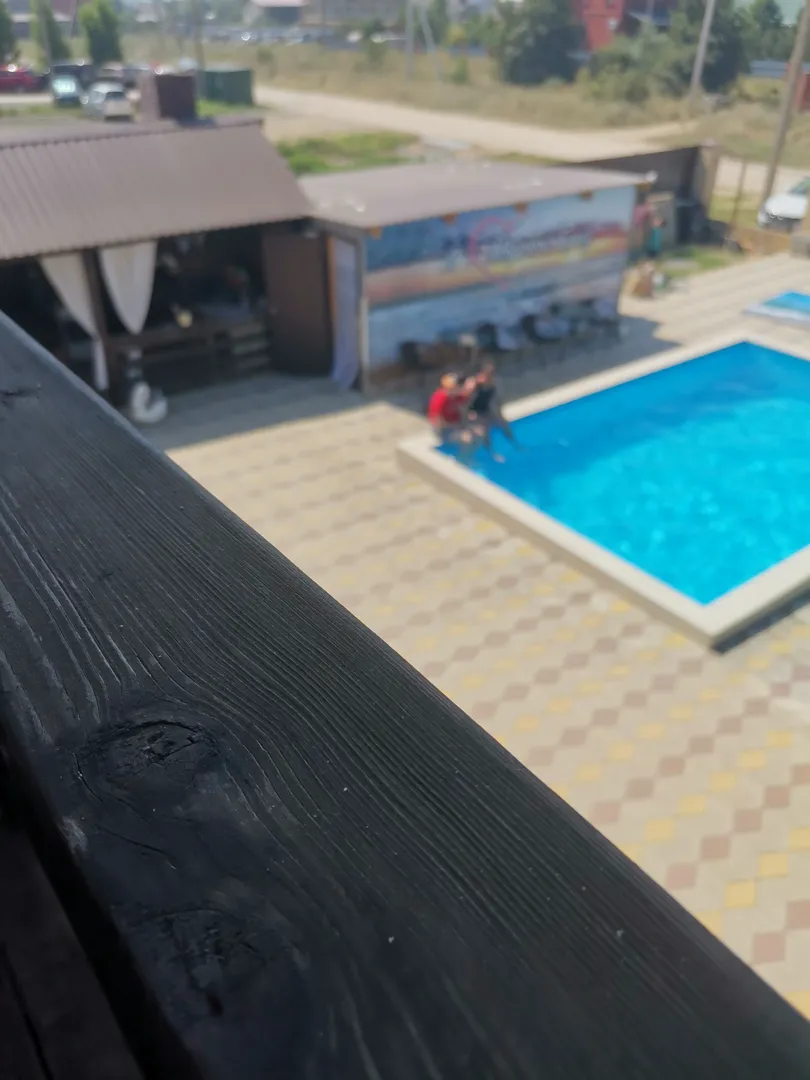 Вид во двор 