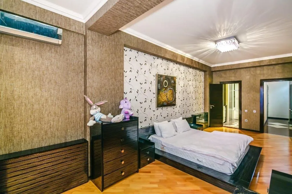 3-комнатная Квартира