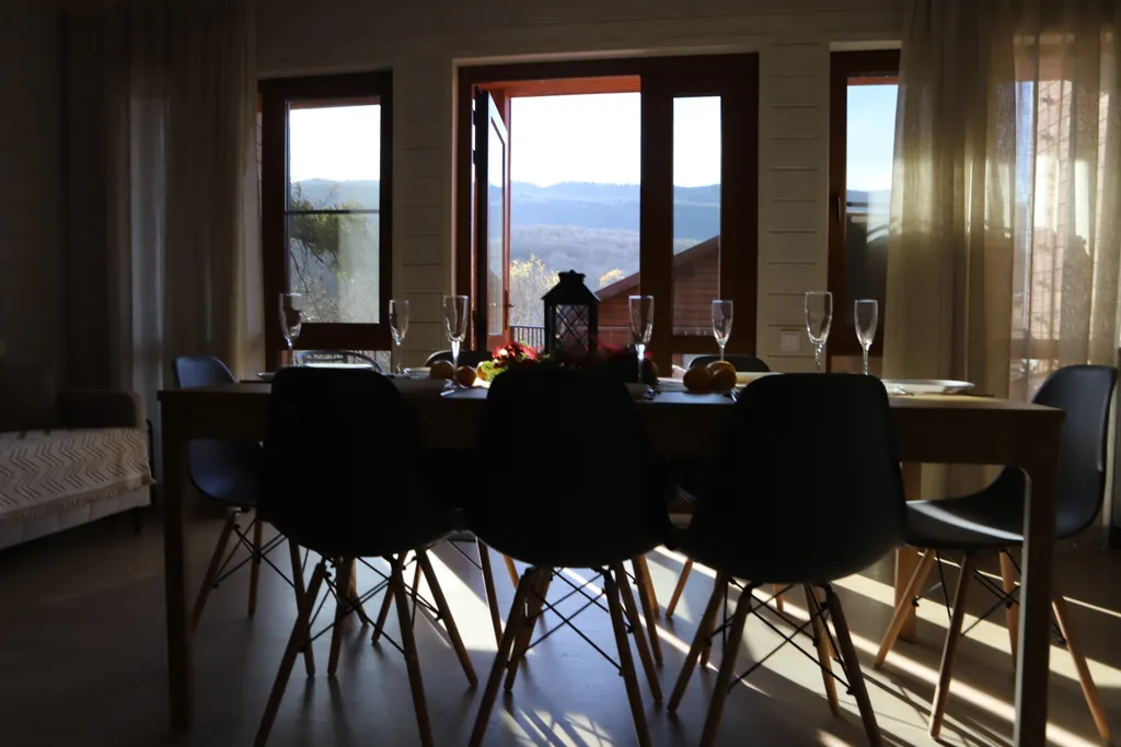 Коттедж Двухэтажный барнхаус с видом на горы, 3 изолированные спальни, 2 санузла — Мезмай