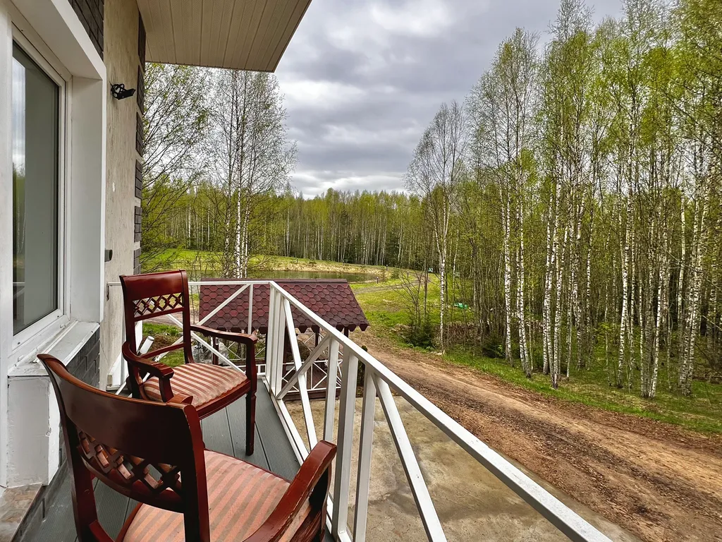 Уютный элитный коттедж на берегу озера рядом с трассой М1