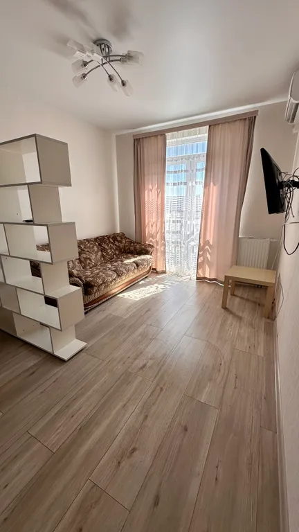 Квартира Отличная квартира в доме комфорт класса — Анапа