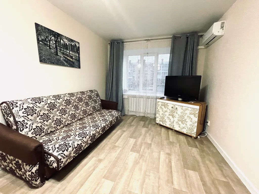 !!Квартира на 6 спальных мест  в Царево Village