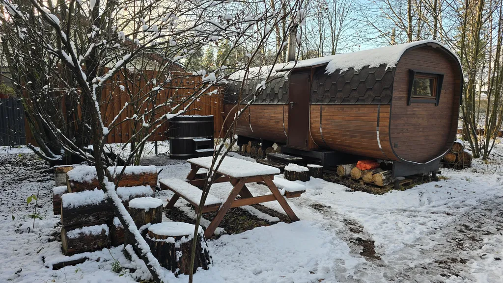 Коттедж Уютный дом в стиле барн — Дятловка