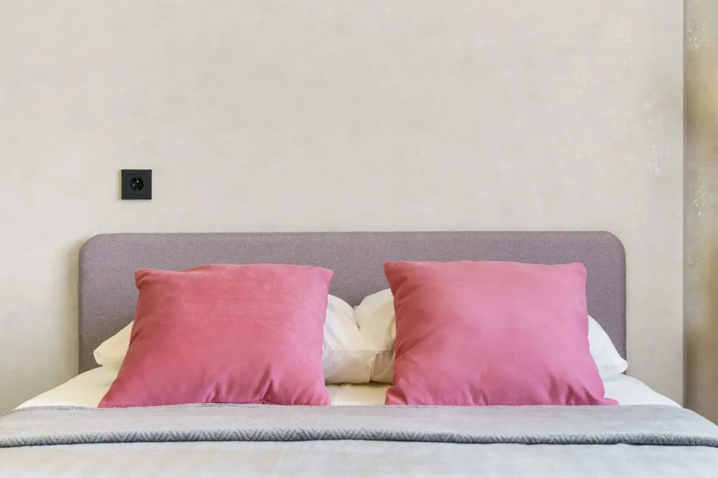 Good Night на Савиных 4А