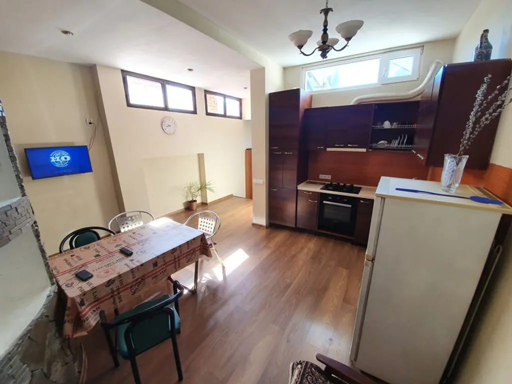 Просторный двухкомнатный дом в санаторной зоне