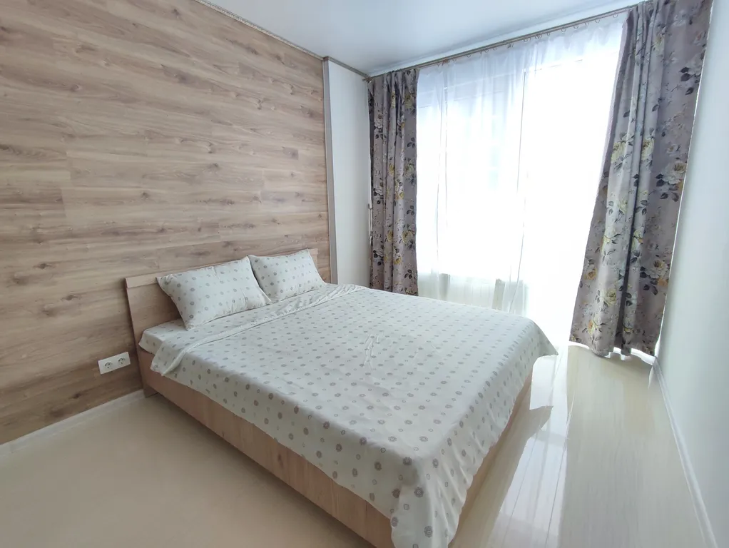 Современная уютная квартира с камином — аренда посуточно в Пермь