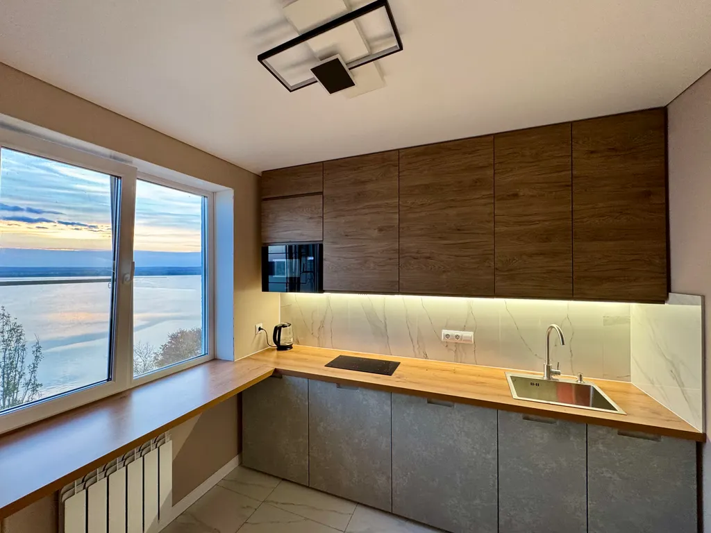 Видовая квартира на набережной! Вид на Море и НВАЭС!Кровать King Size — аренда посуточно в Нововоронеж