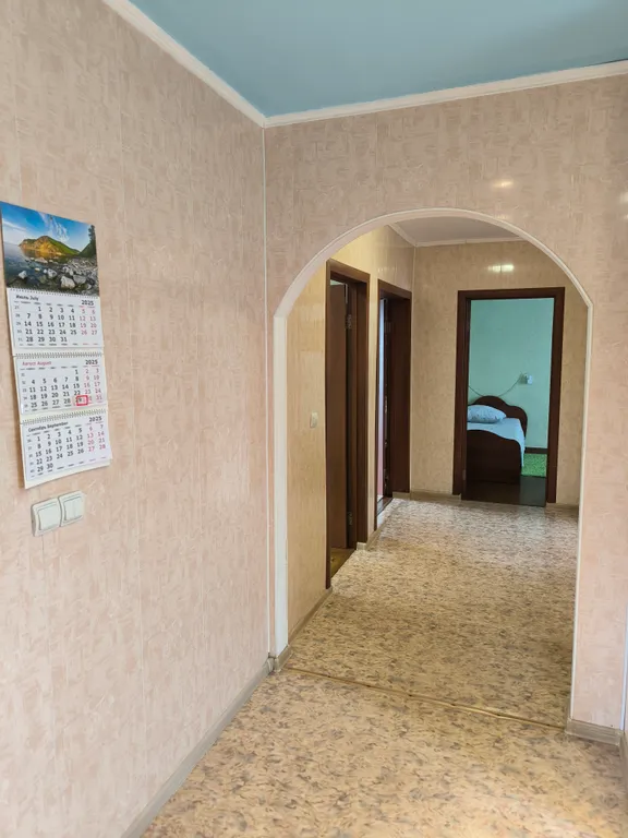 Дом рядом с аэропортом