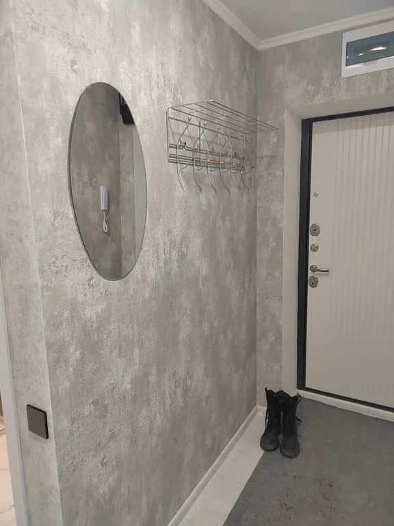 Шикарная двухкомнатная квартира с евроремонтом в тихом спальном районе