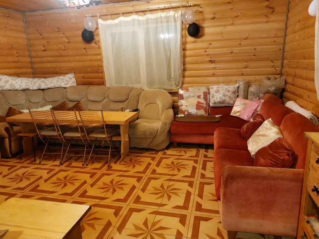 Уютный коттедж с камином и банькой